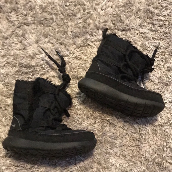 nike baby snow boots